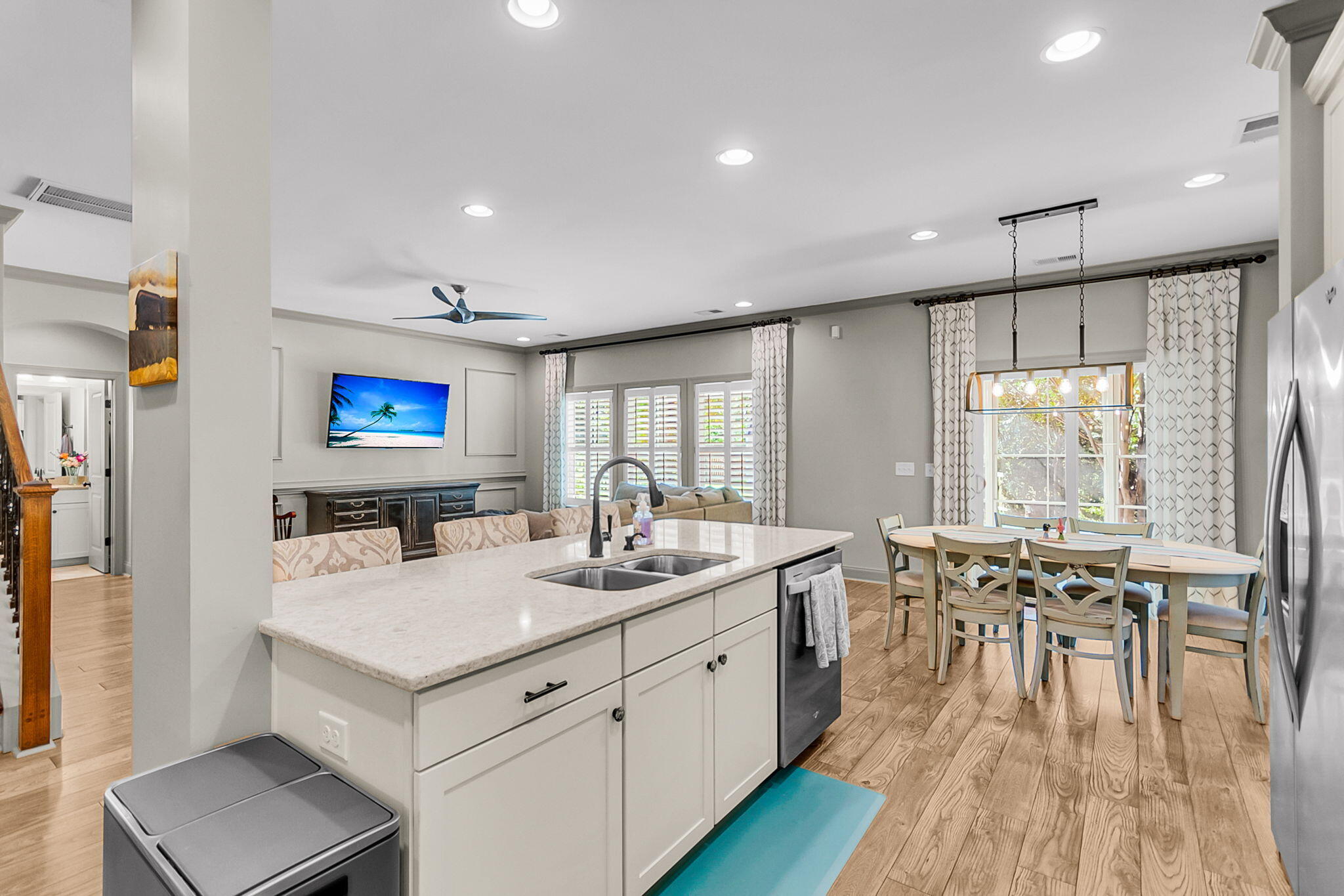 3303 Pavilion Lake Drive