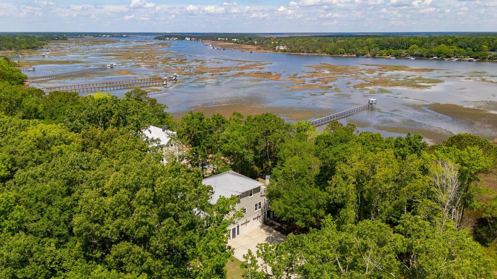 Photo of 1510 Old Rosebud Trail, Awendaw, SC 29429 (MLS # 25013457)