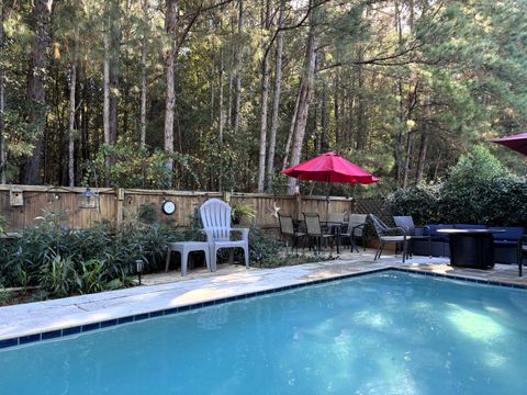 Photo of 138 Longford Drive, Summerville, SC 29483 (MLS # 25029177)
