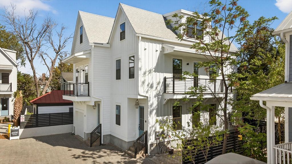 Photo of 12 Nats Court #Unit 4, Charleston, SC 29403 (MLS # 26008914)