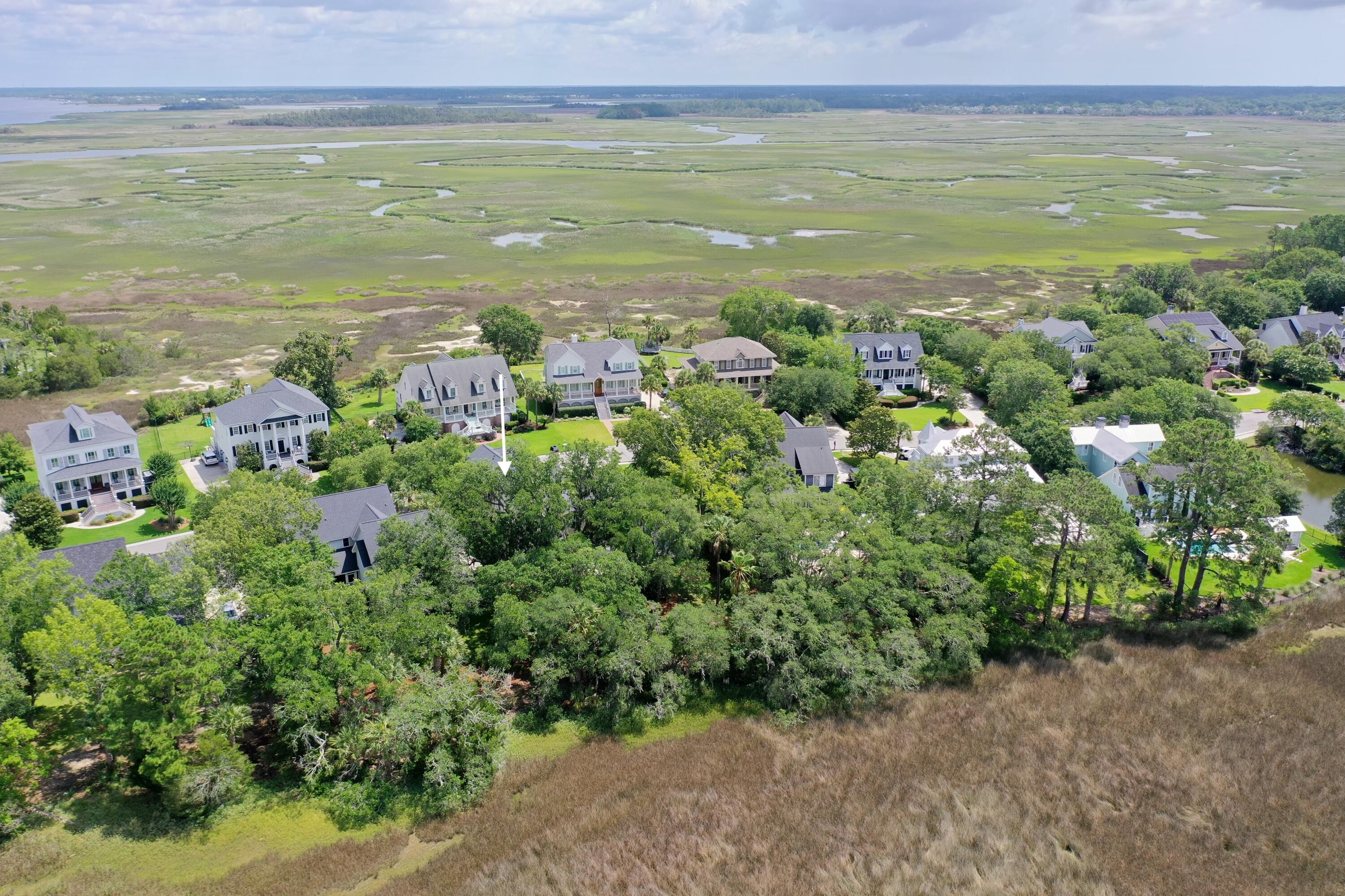 578 Island Walk East