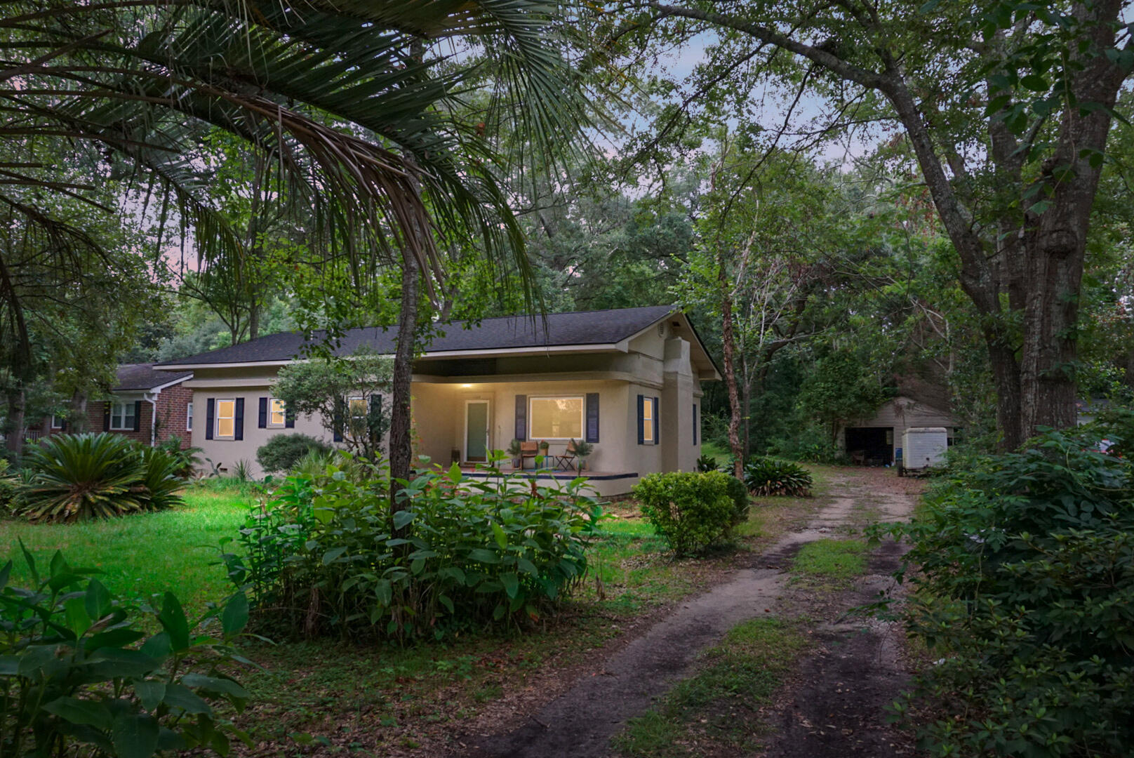1015 Dennis Drive