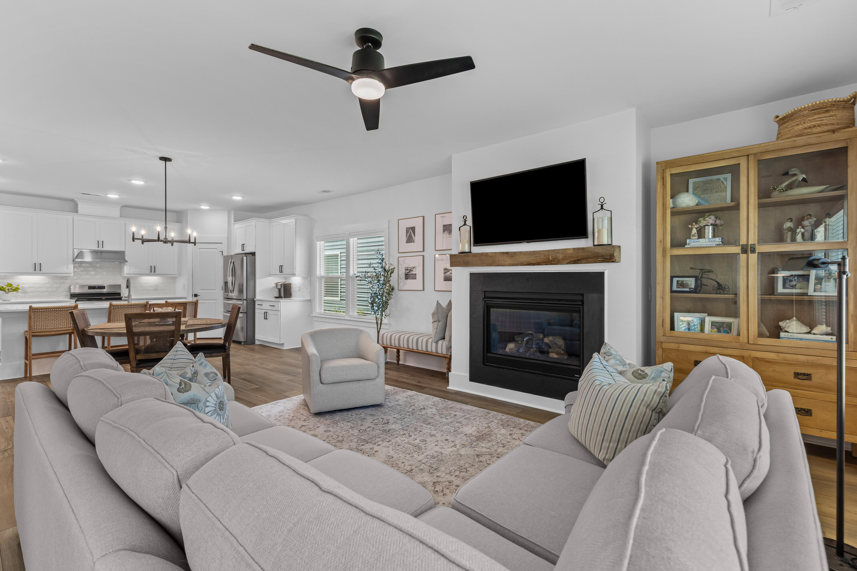 1631 Evening Star Place