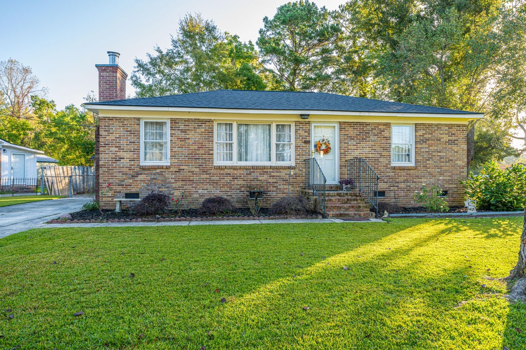 Photo of 300 Clarine Drive, Goose Creek, SC 29445 (MLS # 26029616)