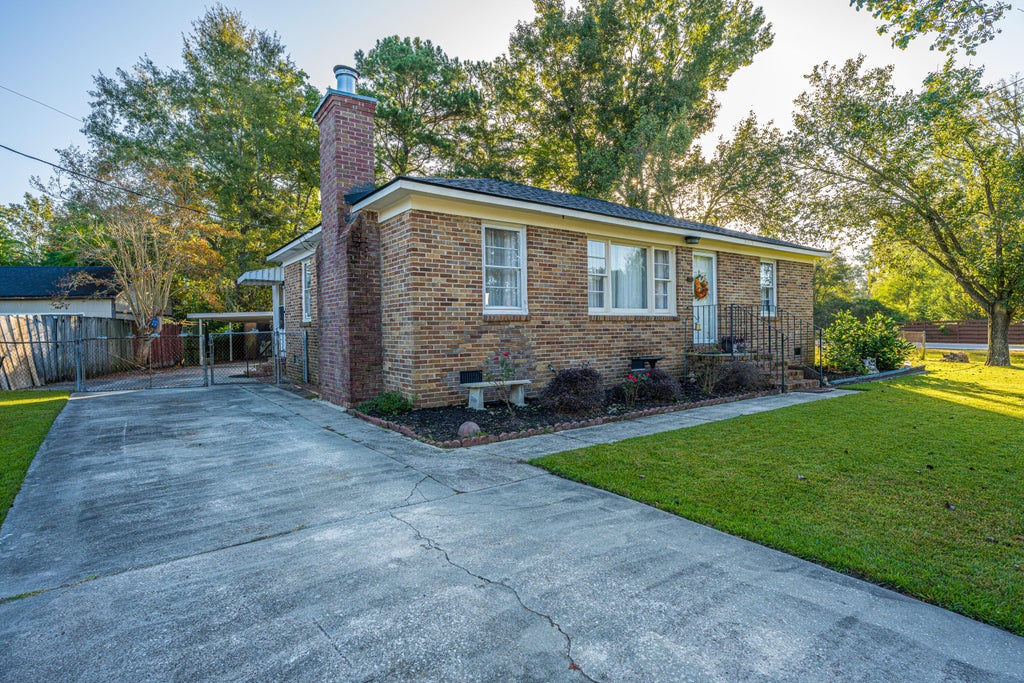 Photo of 300 Clarine Drive, Goose Creek, SC 29445 (MLS # 26029616)