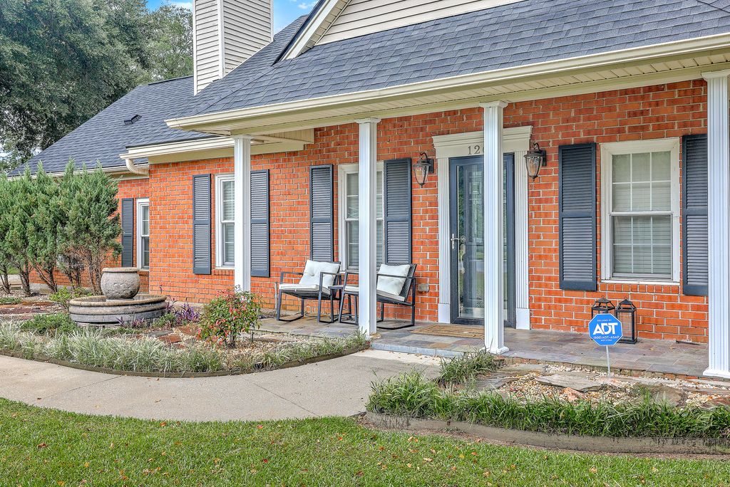 Photo of 1267 Wespanee Place Court, Charleston, SC 29407 (MLS # 26009395)