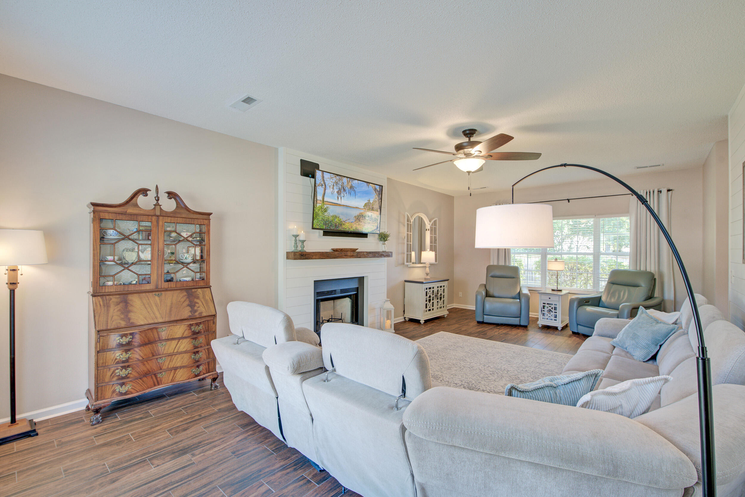 106 Maplewood Court