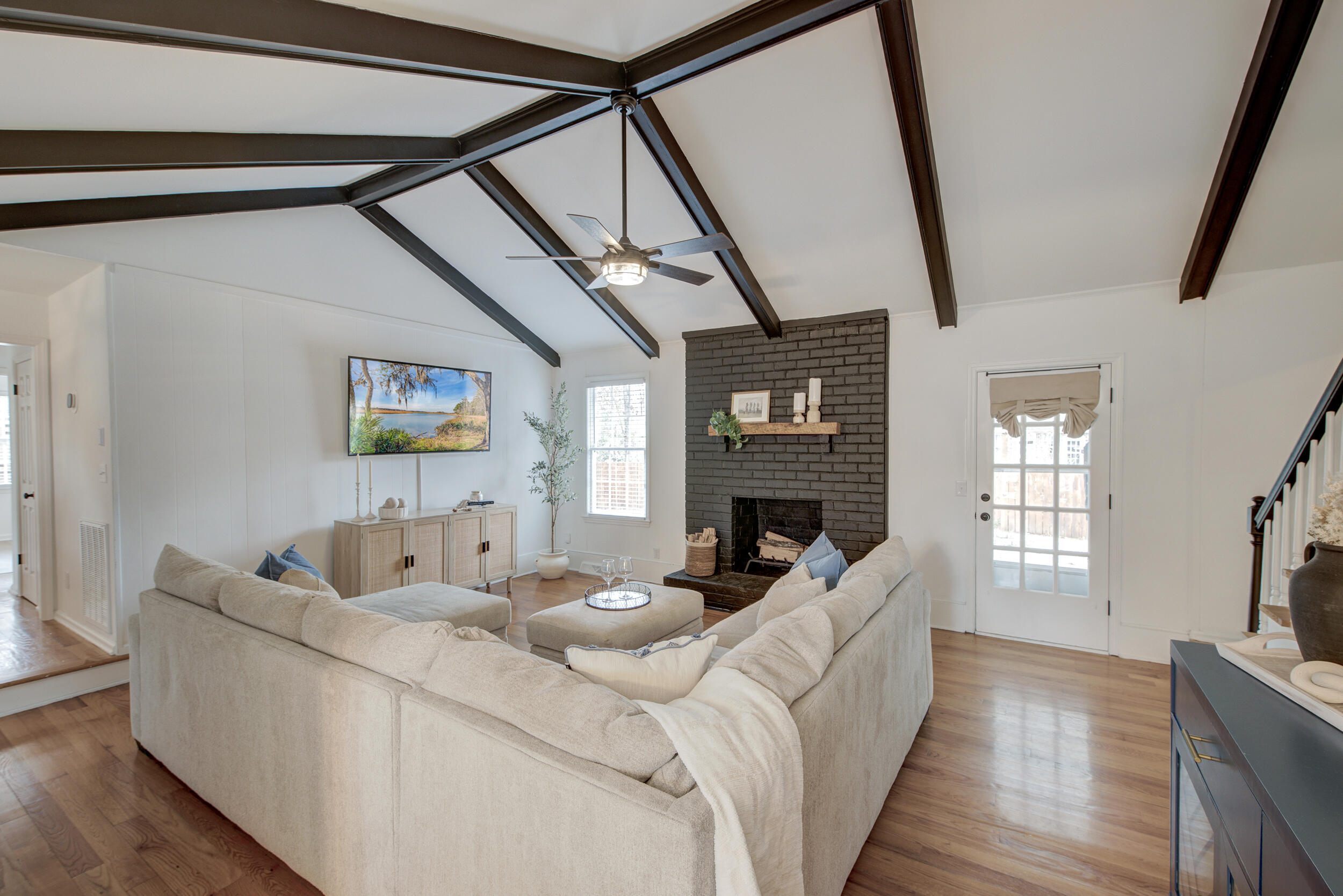 807 Eastern White Pines Road