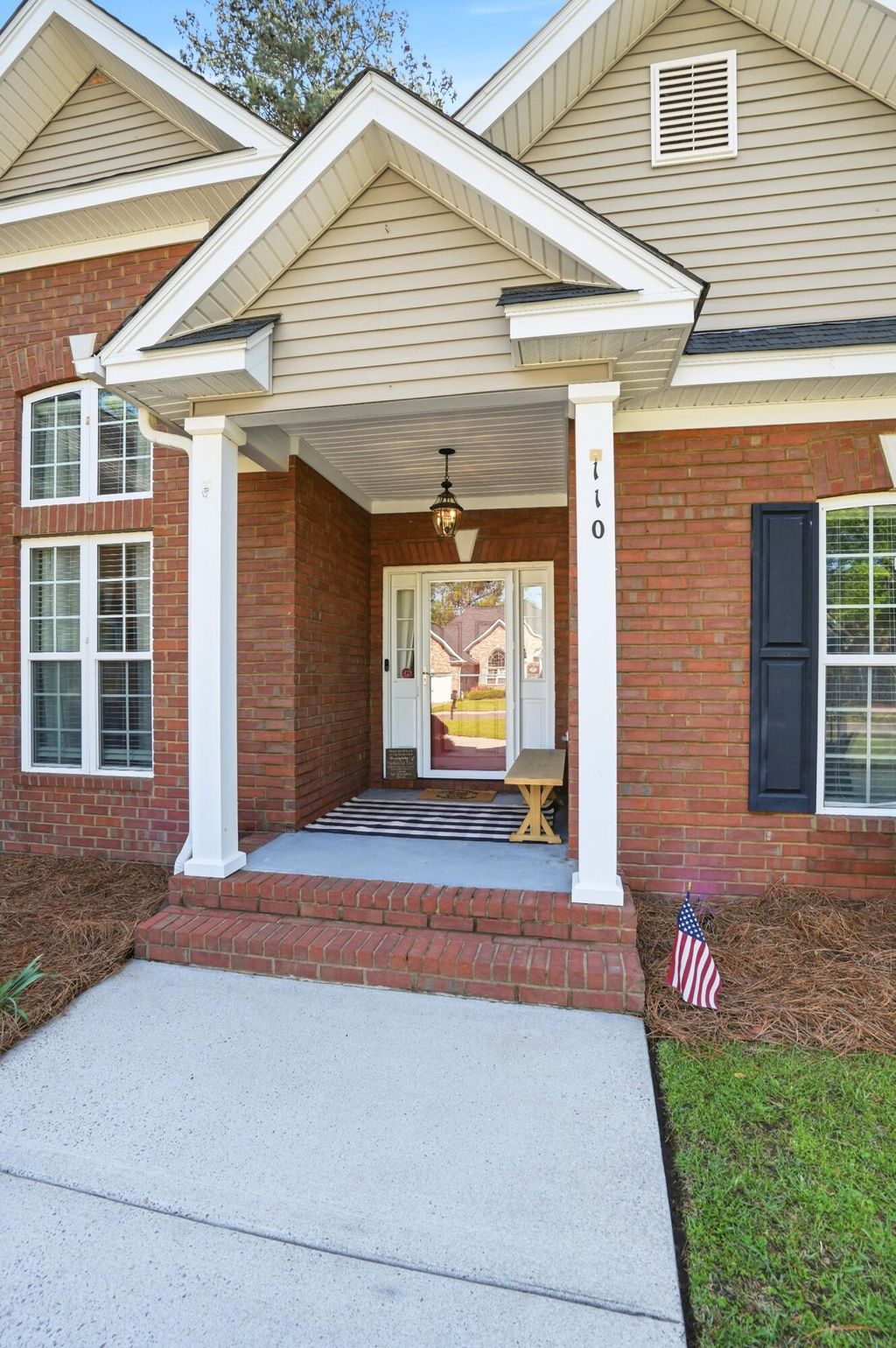 Photo of 110 Long Cove Bend, Summerville, SC 29483 (MLS # 26009255)