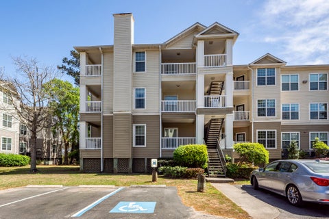 Photo of 700 Daniel Ellis Drive #11304, Charleston, SC 29412 (MLS # 26009005)