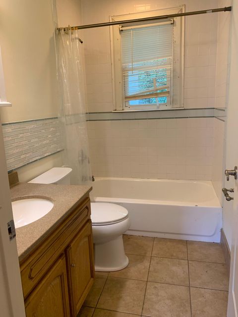 711 Locust Street Charleston SC 29407