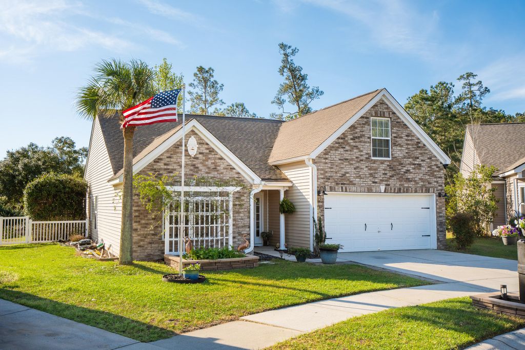 Photo of 1476 Harbor Mist Court, Charleston, SC 29492 (MLS # 26007639)