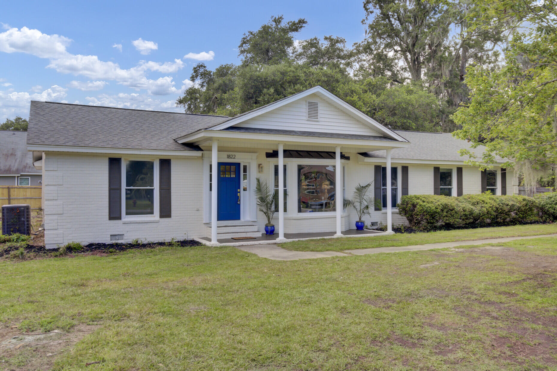 1822 Mallard Circle