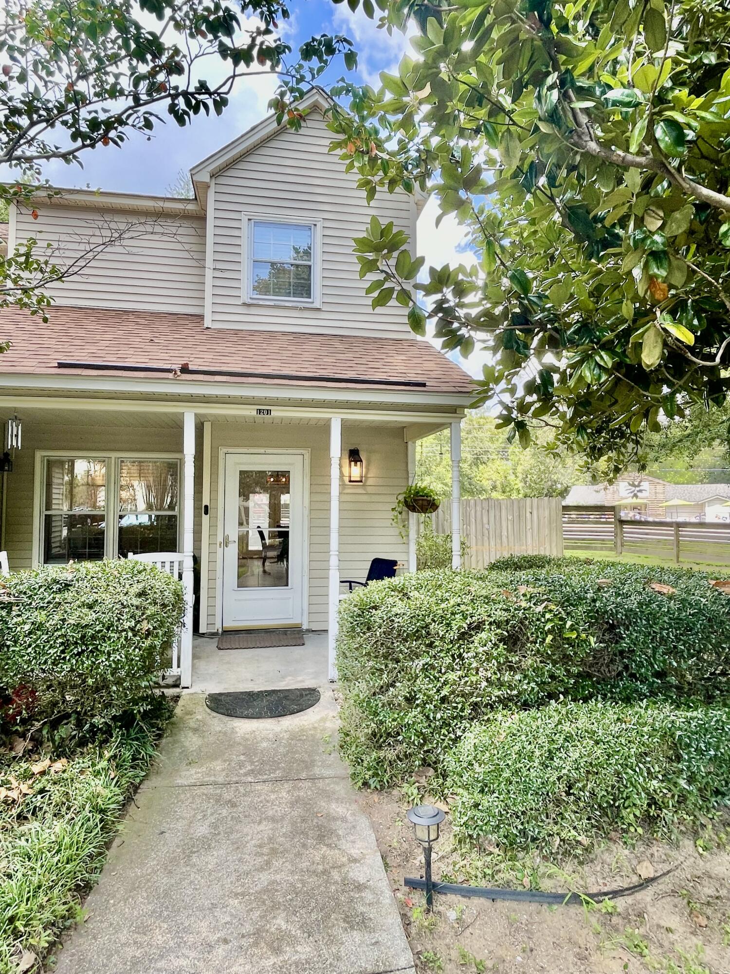 View Mount Pleasant, SC 29464 townhome