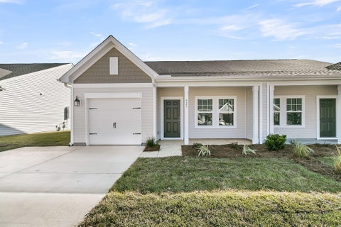 Photo of 1064 Dusk Drive, Summerville, SC 29486 (MLS # 26018010)