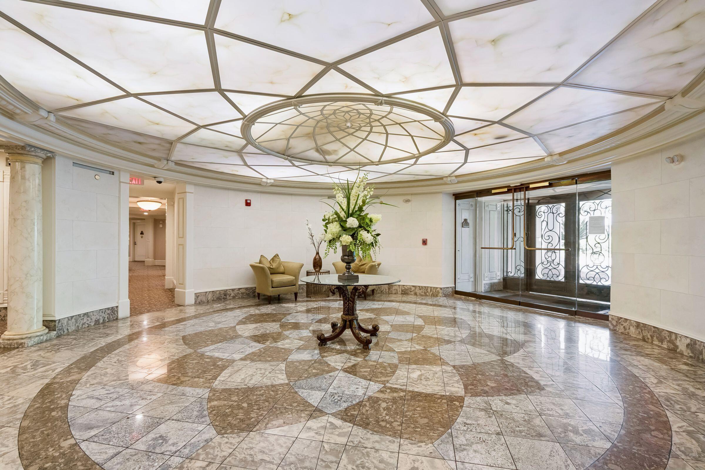 234 S Plaza Court Unit 211