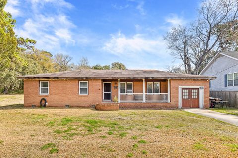 4744 Holbird Street North Charleston SC 29405