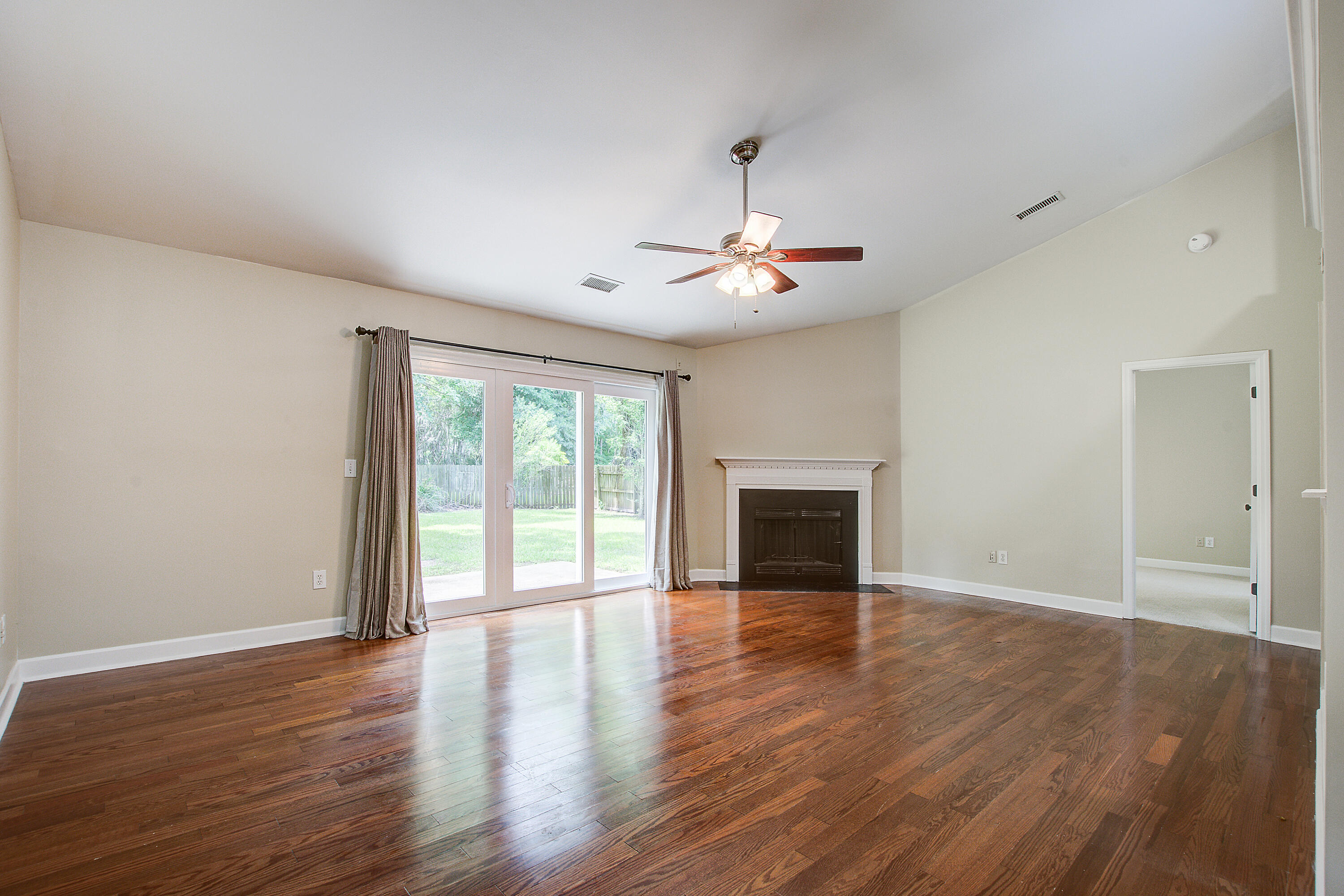 7069 Windmill Creek Road