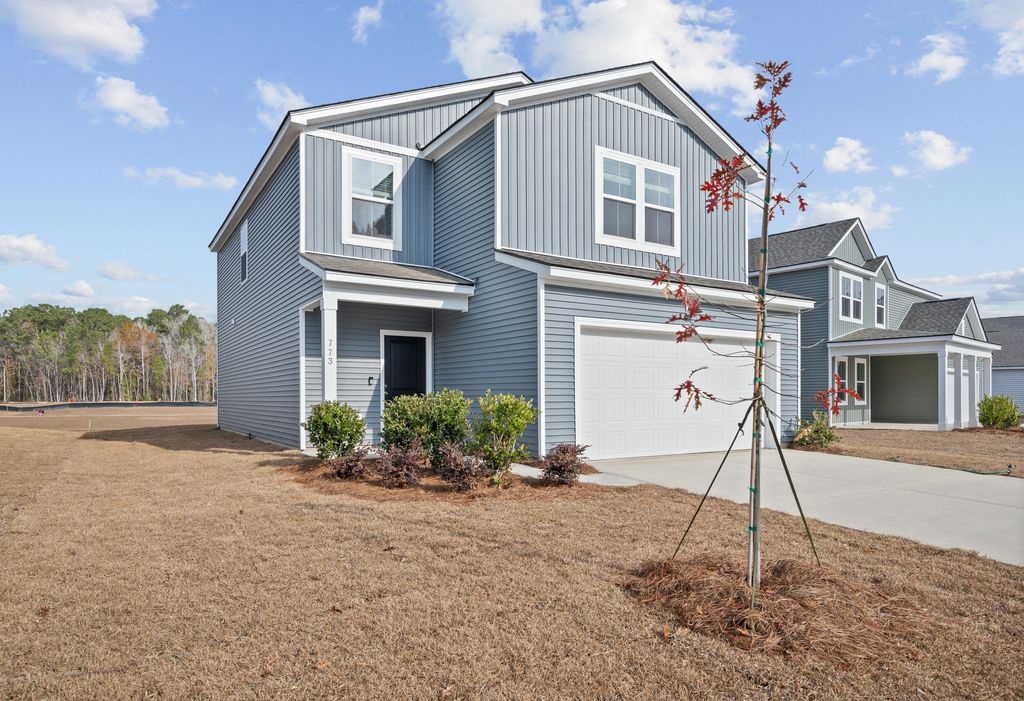 Photo of 798 Meadowbrook Lane, Summerville, SC 29486 (MLS # 26010574)