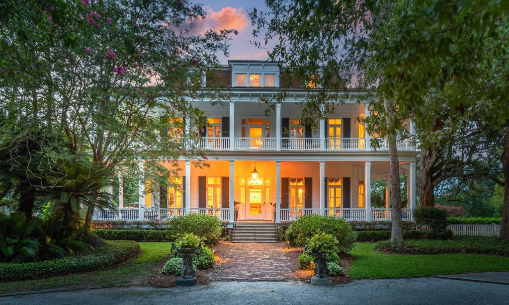 Photo of 940 Paul Revere Drive, Charleston, SC 29412 (MLS # 26028724)