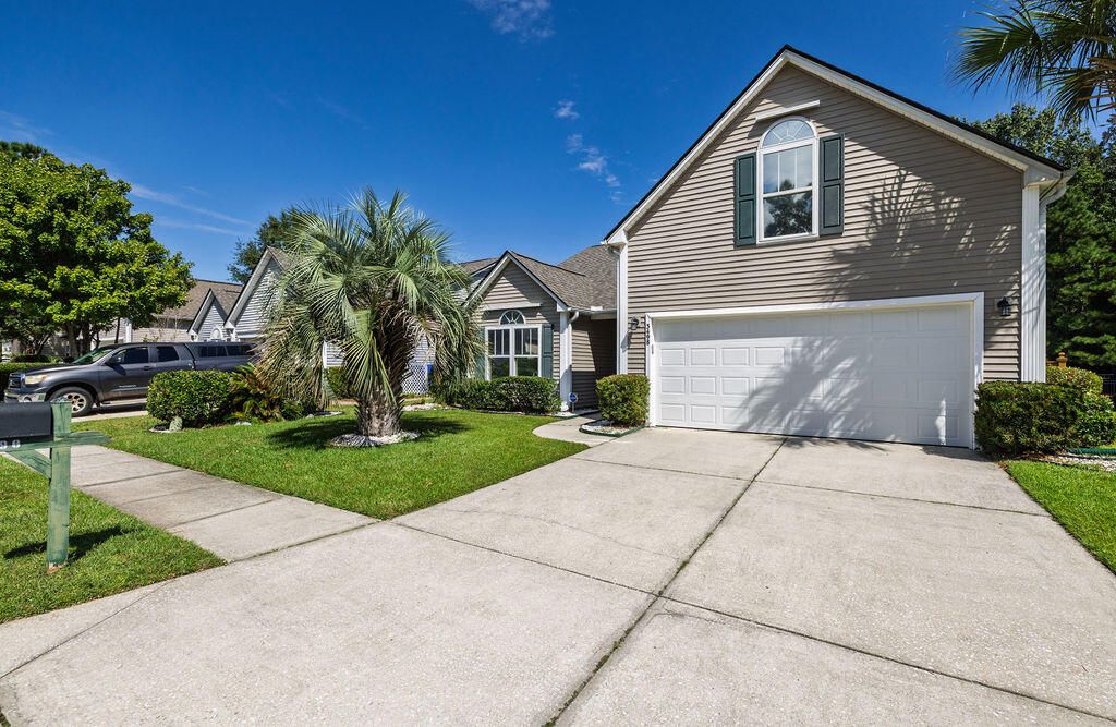 Photo of 3498 Ashwycke Street, Mount Pleasant, SC 29466 (MLS # 25027069)