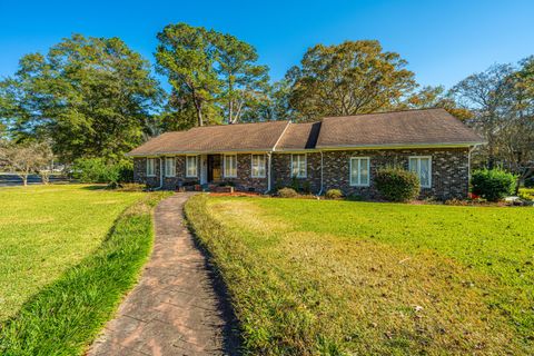 A home in Summerville