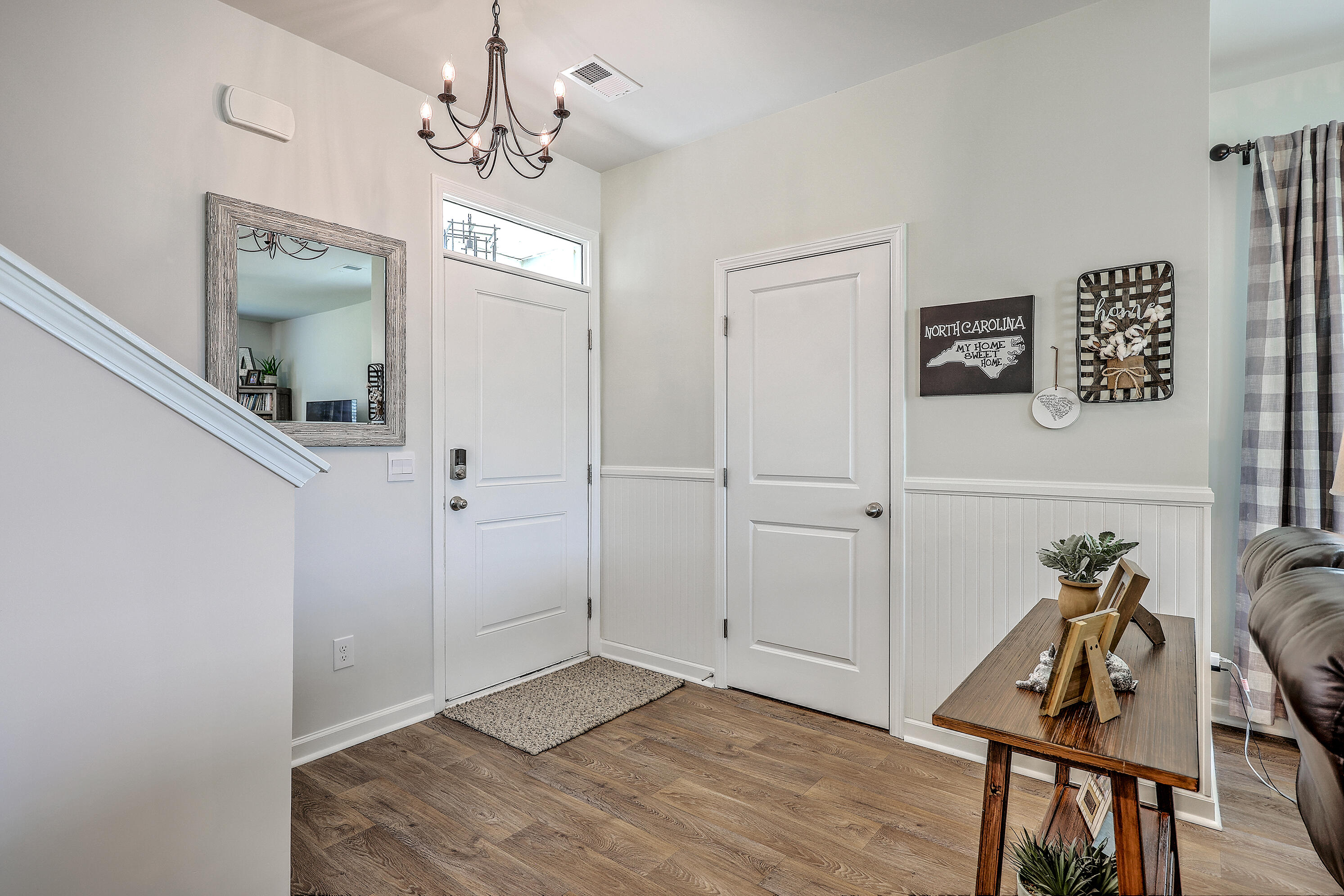 923 Woodside Creek Lane