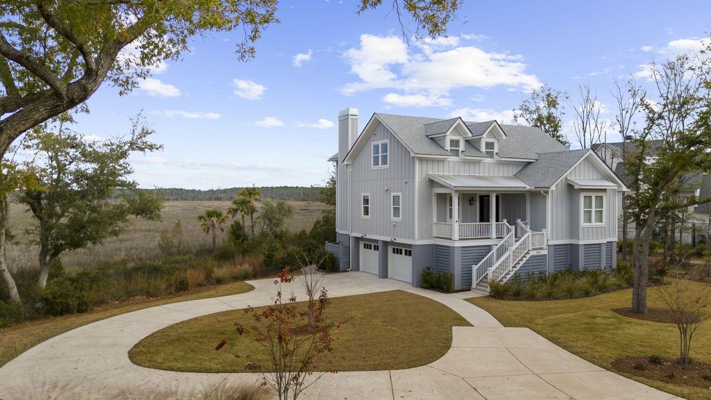 Photo of 1476 Cat Island Parkway, Awendaw, SC 29429 (MLS # 25029759)
