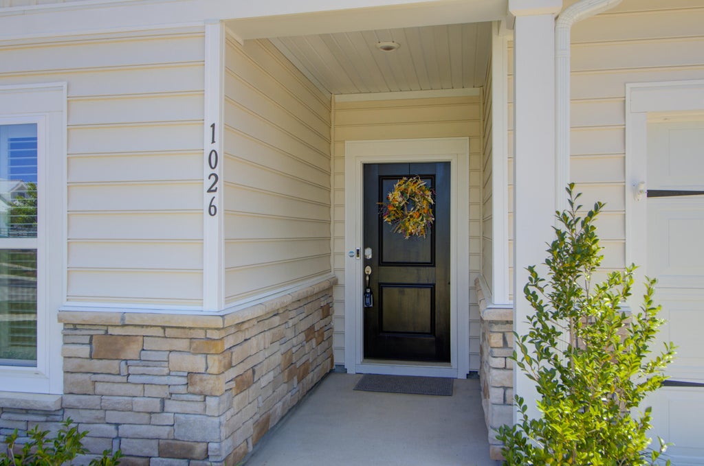 Photo of 1026 Locals Street, Summerville, SC 29485 (MLS # 26017190)