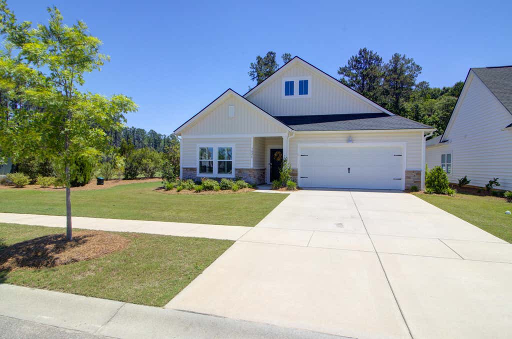 Photo of 1026 Locals Street, Summerville, SC 29485 (MLS # 26017190)