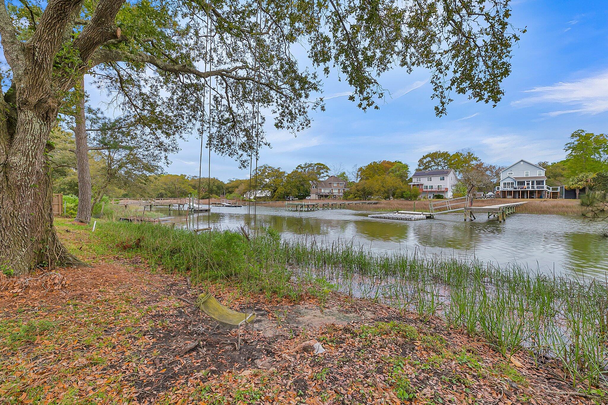 764 Creekside Drive