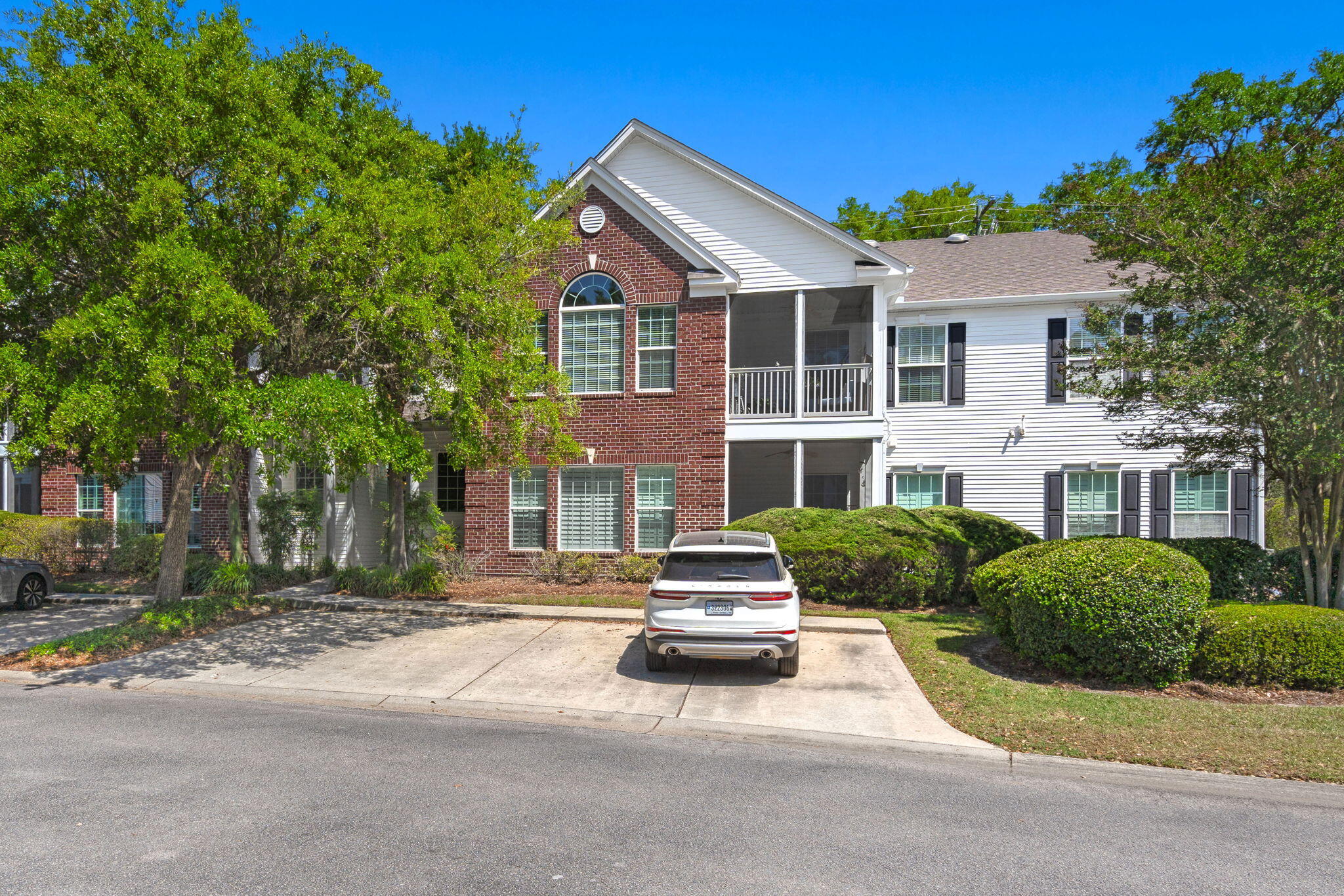 165 Golfview Lane