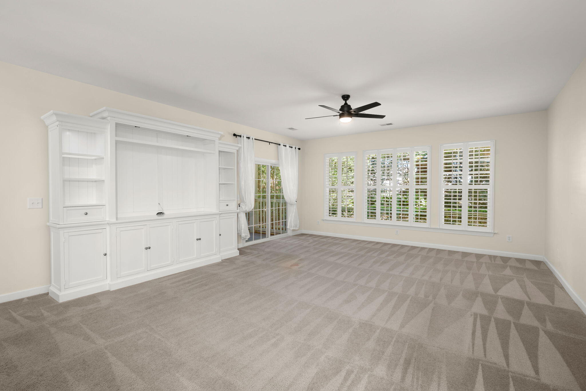 165 Golfview Lane