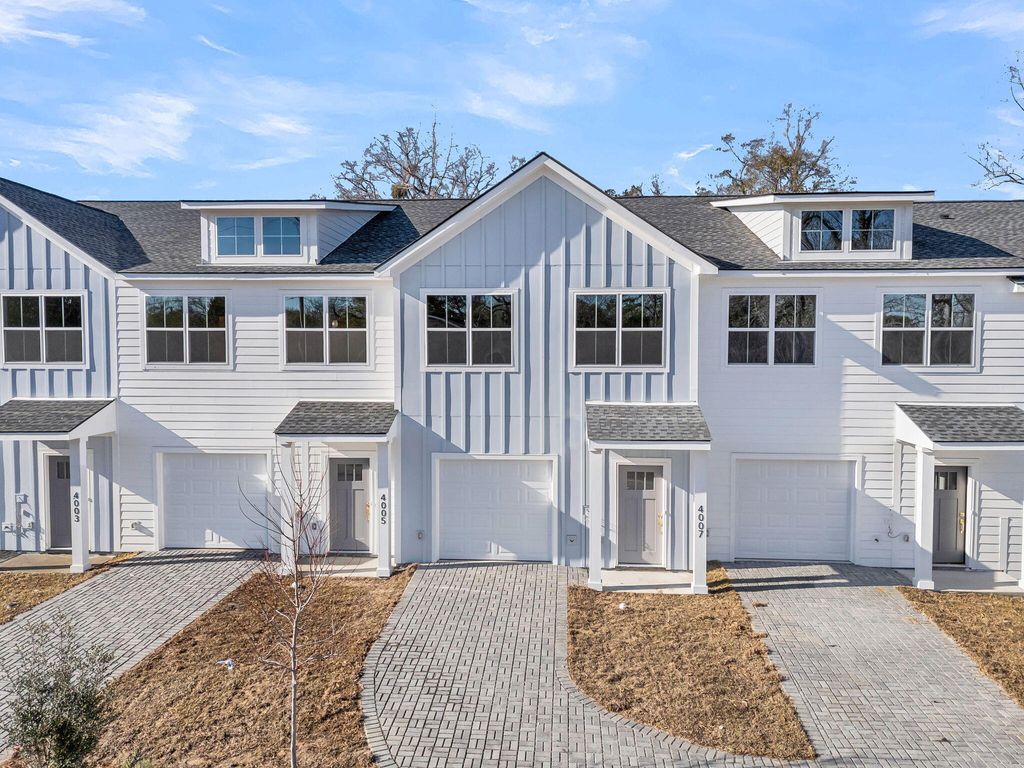 Photo of 4007 Gravely Avenue, North Charleston, SC 29405 (MLS # 26001833)