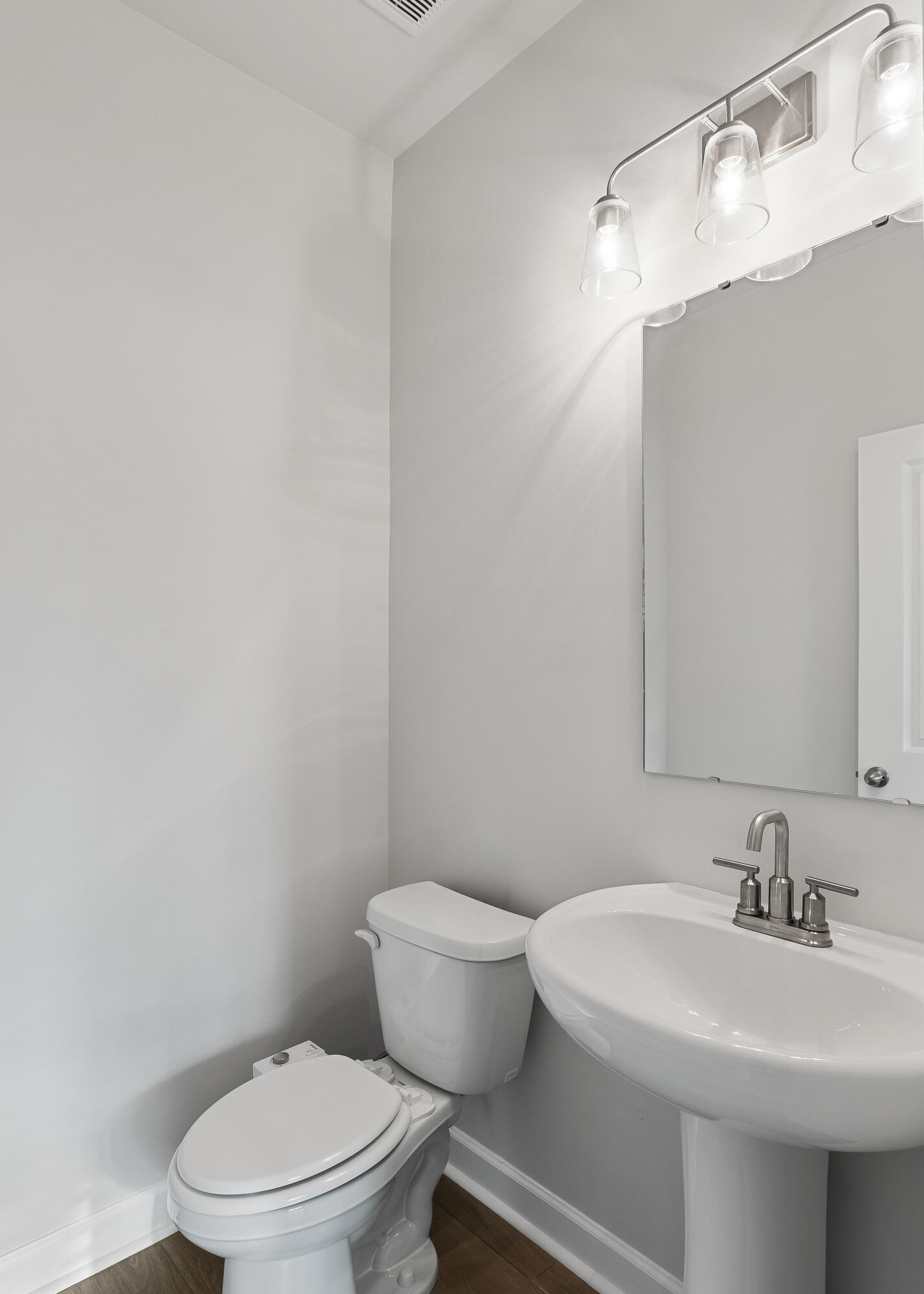 5226 New Palm Court