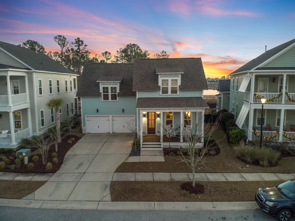 Photo of 3500 Wilkes Way, Mount Pleasant, SC 29466 (MLS # 25033009)