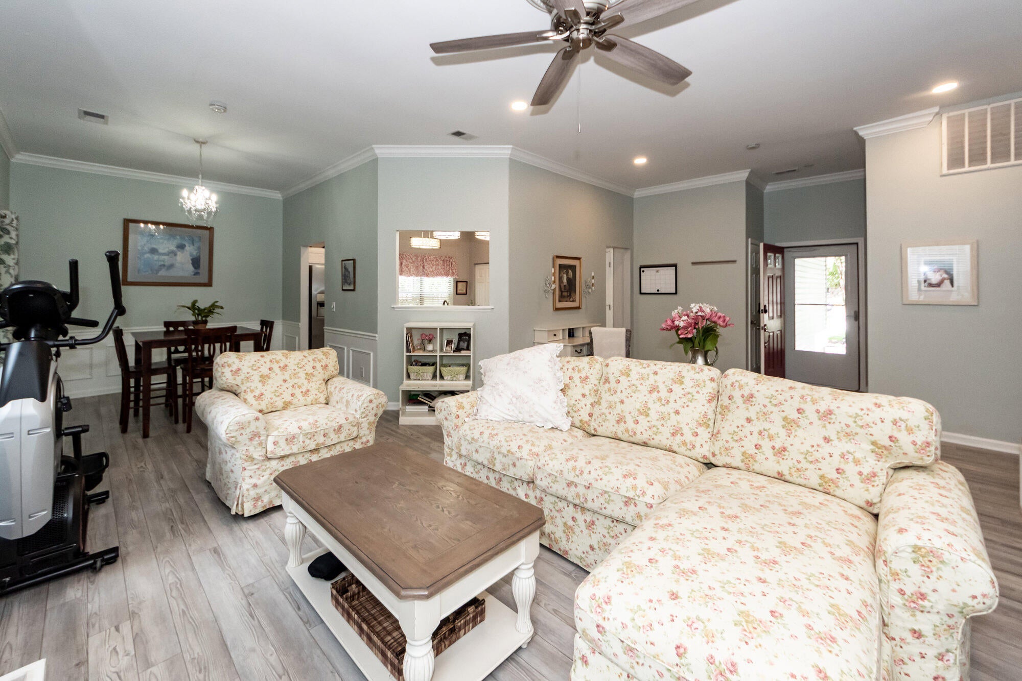 1231 Center Lake Drive
