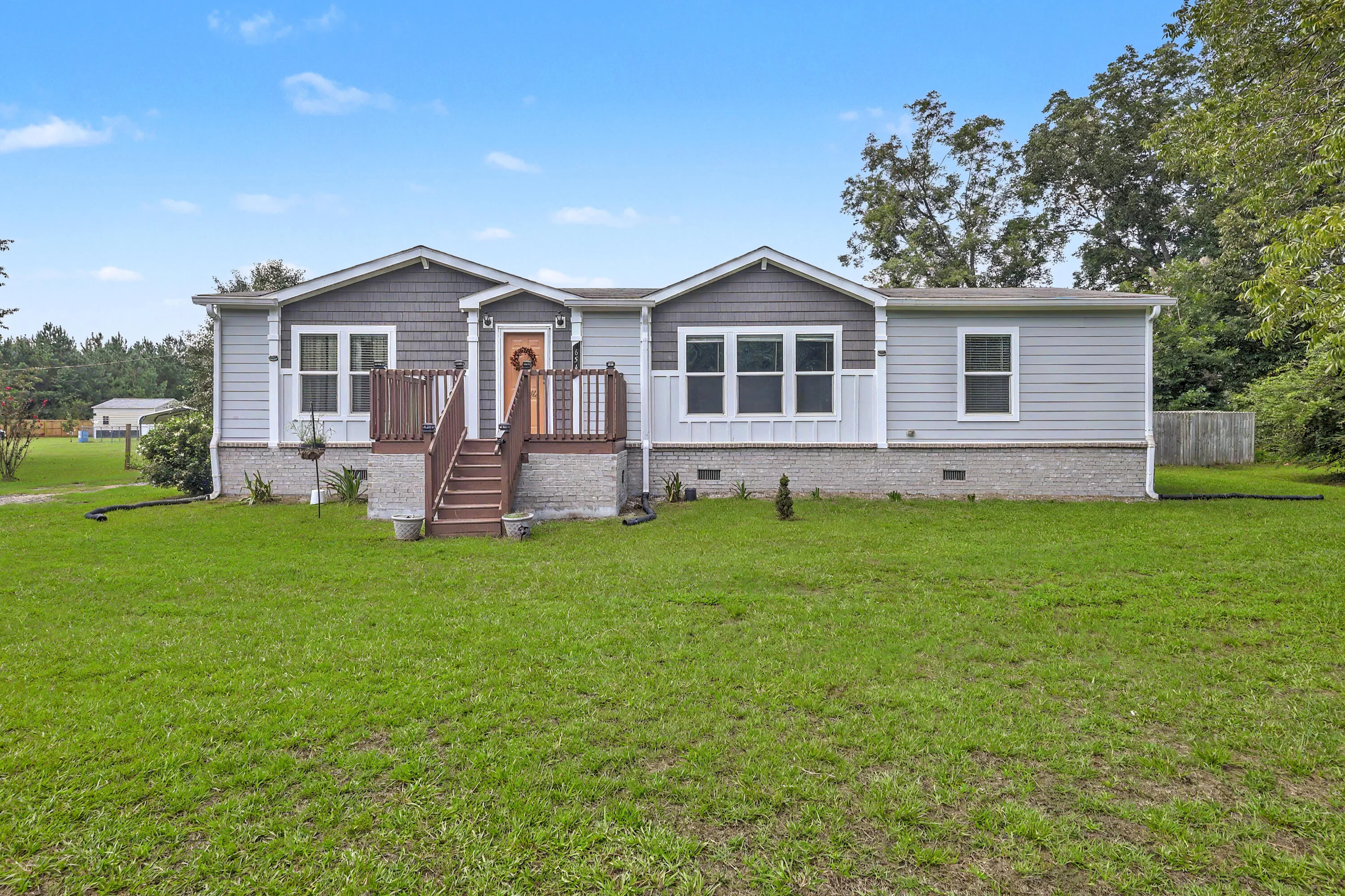 654 Second Texas Road