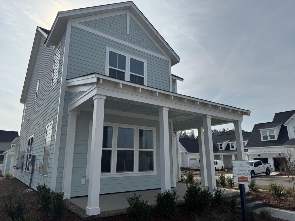 Photo of 741 Blueway Avenue, Summerville, SC 29486 (MLS # 25031754)