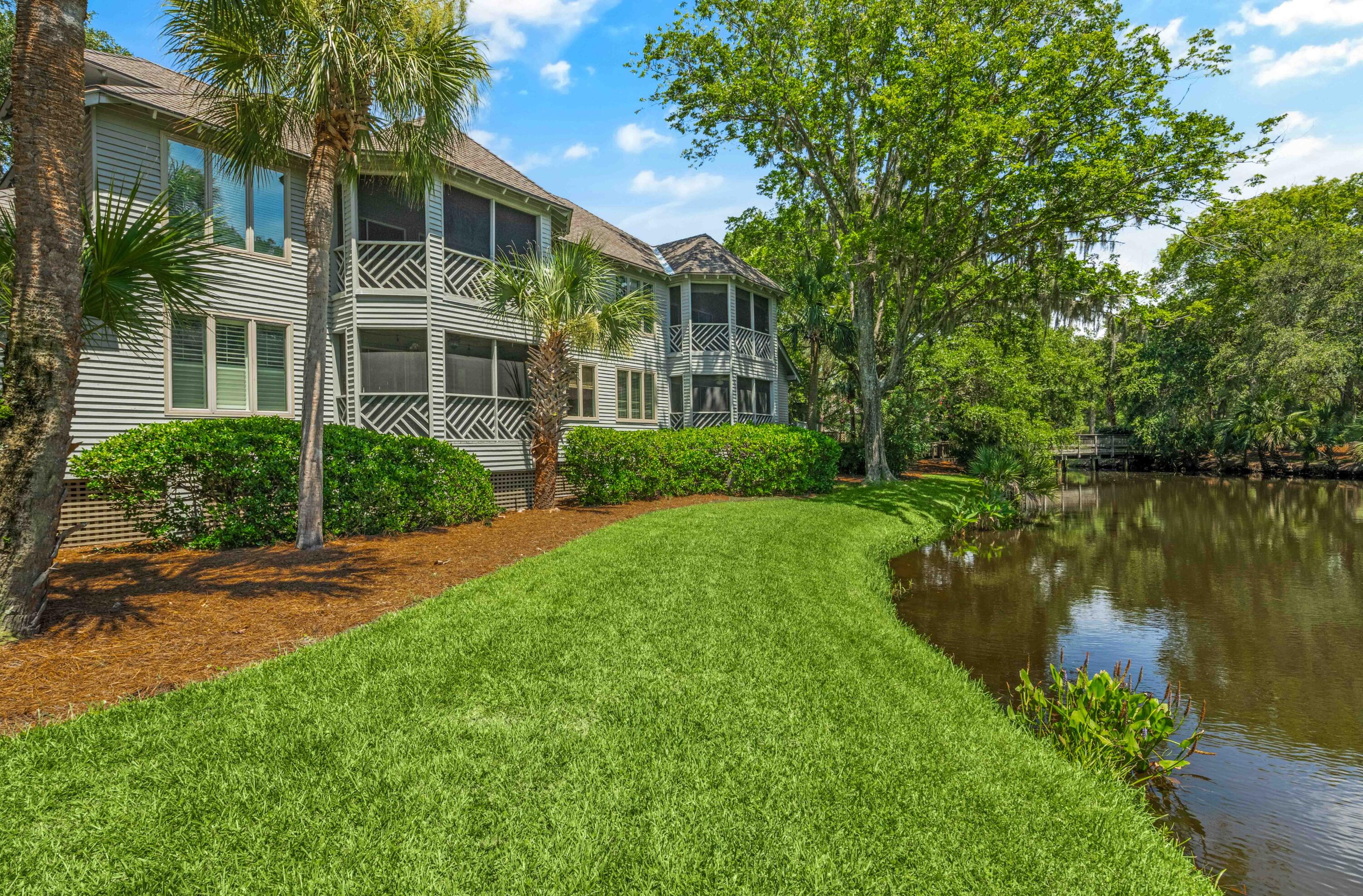 5524 Green Dolphin Way