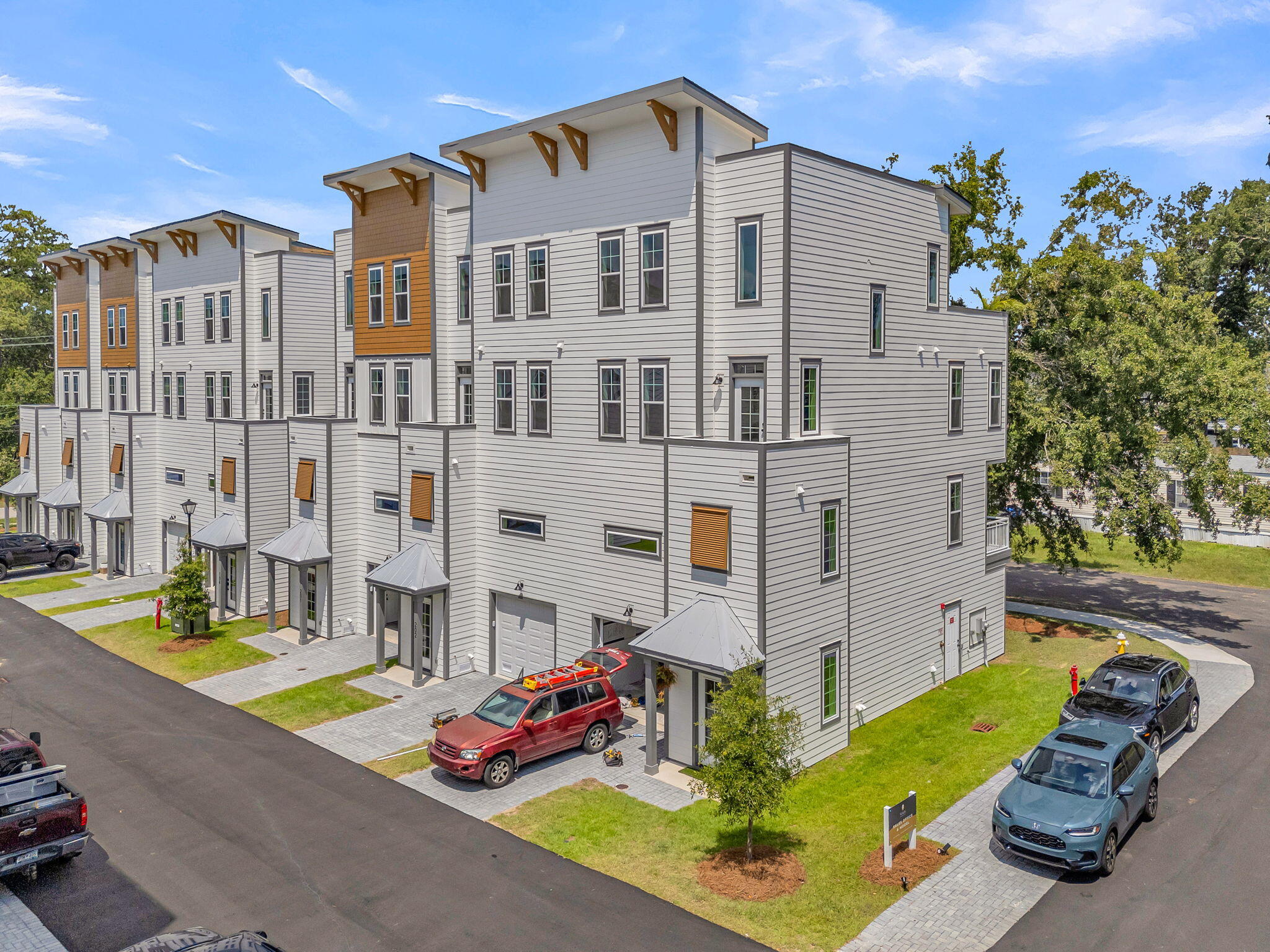 1150 Valdosta Street Unit 402