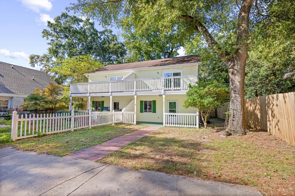 Photo of 617 Surfside Drive, Surfside Beach, SC 29575 (MLS # 26011524)