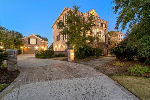 Photo of 367 Lesesne Street, Charleston, SC 29492 (MLS # 25028177)