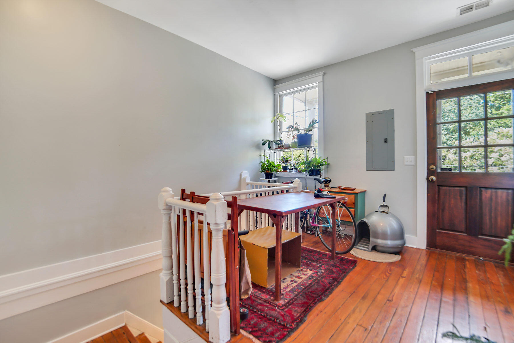 66 America Street B