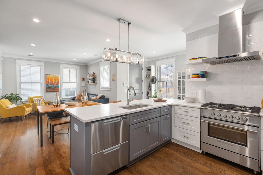 Photo of 3 1/2 Maranda Holmes St #B, Charleston, SC 29403 (MLS # 26002409)