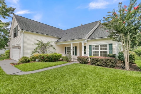 Photo of 2235 Andover Way, Mount Pleasant, SC 29466 (MLS # 26023732)
