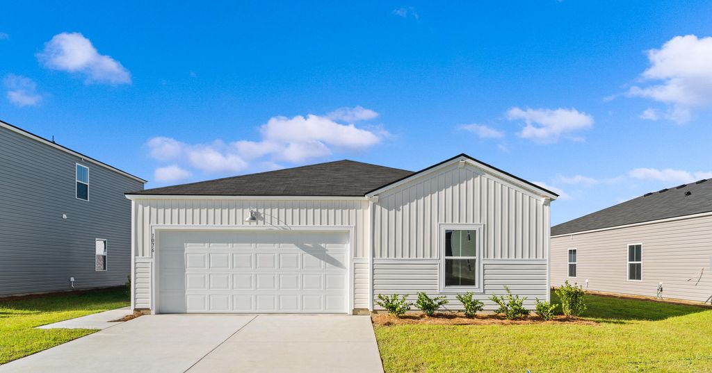 Photo of 600 Winter Wren Way, Moncks Corner, SC 29461 (MLS # 25032553)