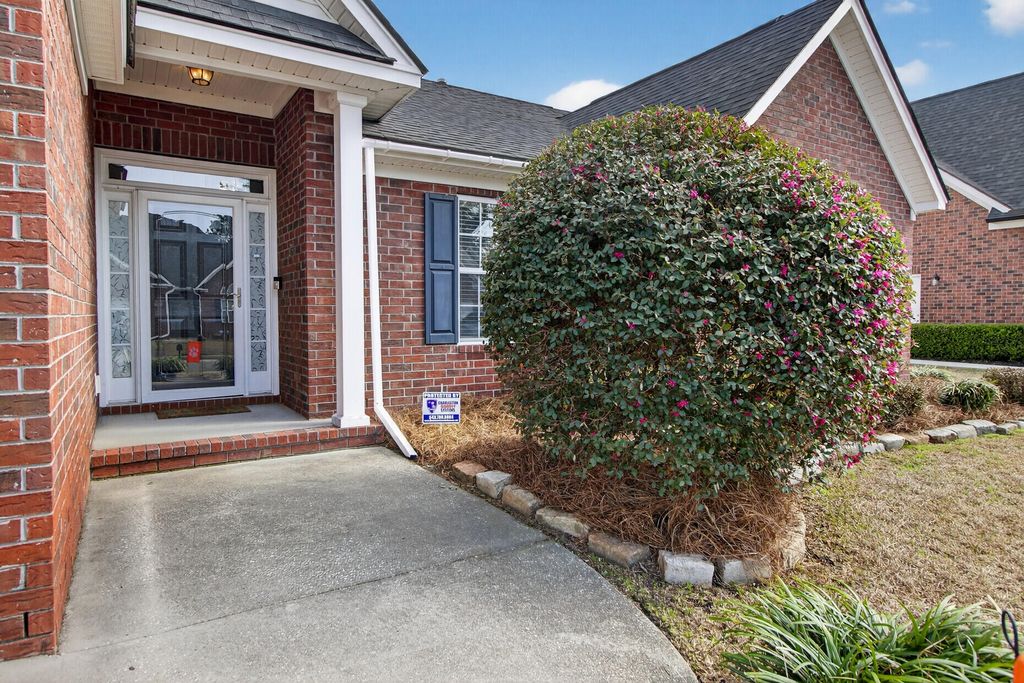 Photo of 102 Torrey Pines Drive, Summerville, SC 29483 (MLS # 26006461)