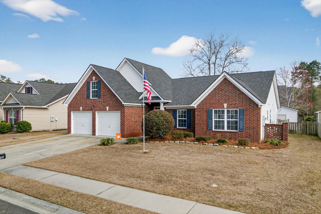 Photo of 102 Torrey Pines Drive, Summerville, SC 29483 (MLS # 26006461)