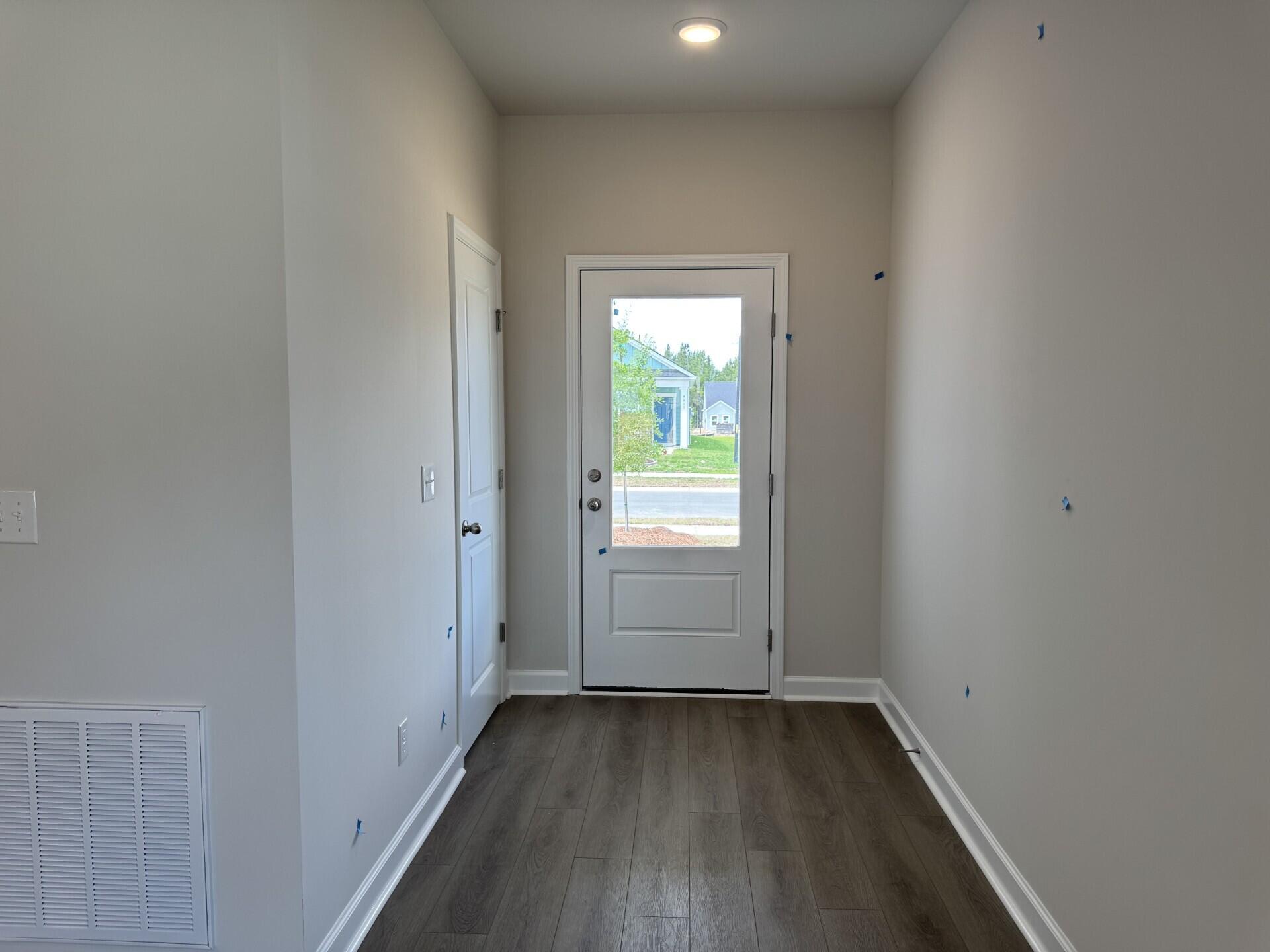 4012 Lemon Grass Lane